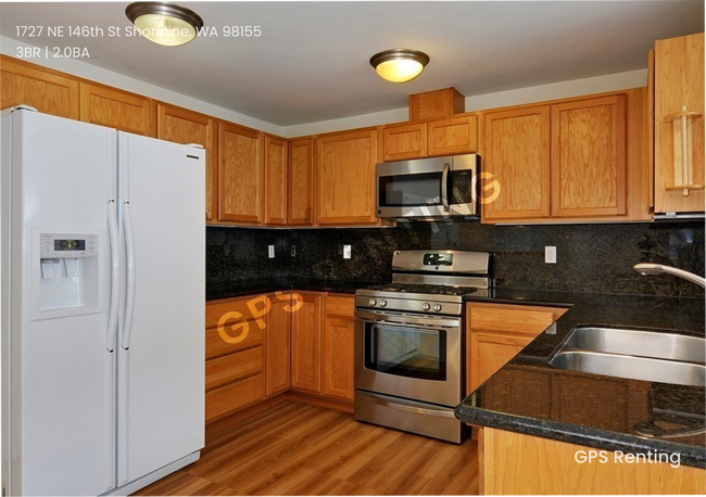 Foto del edificio - 1727 NE 146th St