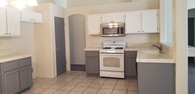 Foto del edificio - 7033 Firebaugh St