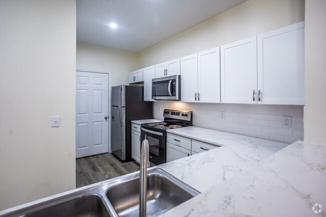 2 BR, 2 BA - 1153SF - The Chelsea Millington