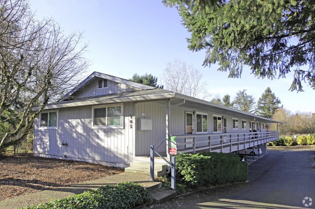 Foto principal - Blaine Apartments