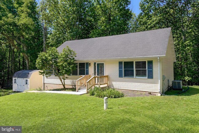 Foto del edificio - 8433 Sailboat Ln