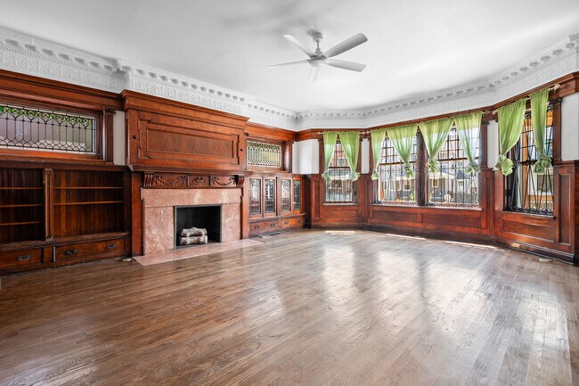Foto del edificio - 4541 S Forrestville Ave