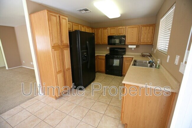 Foto del edificio - 17476 W Ventura St