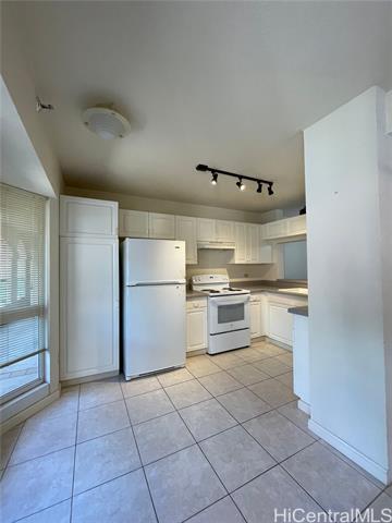 Foto del edificio - 1080 Ala Napunani St