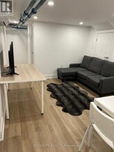 Building Photo - 390 Lake Promenade