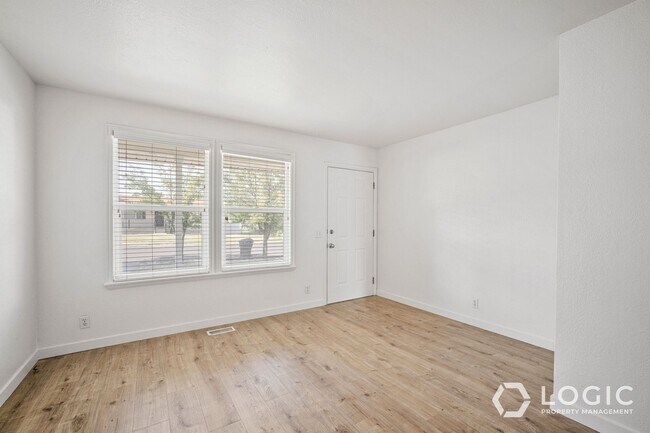 Building Photo - 820 W 1175 S