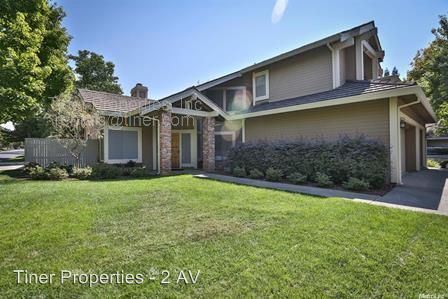 Building Photo - 401 Bremerton Ct