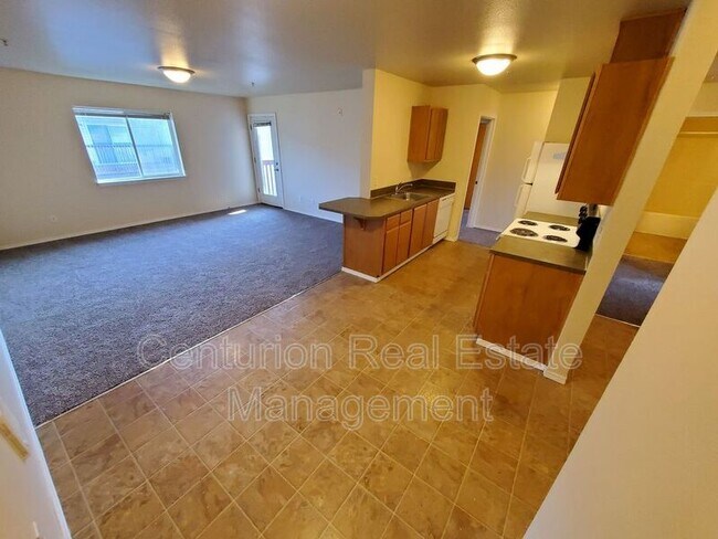 Building Photo - 4480 Seaton Ln NE