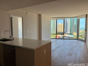 Building Photo - 1001 Queen St Building Photo - 1001 Queen St