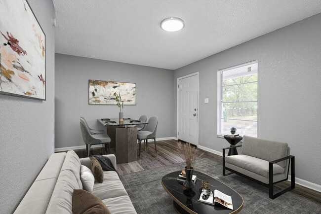 1 dormitorio, 1 baño, sala de estar de 600 pies cuadrados - Palm Square