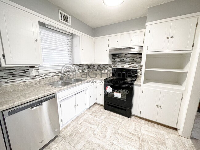 Foto del edificio - 7609 NW 28th St