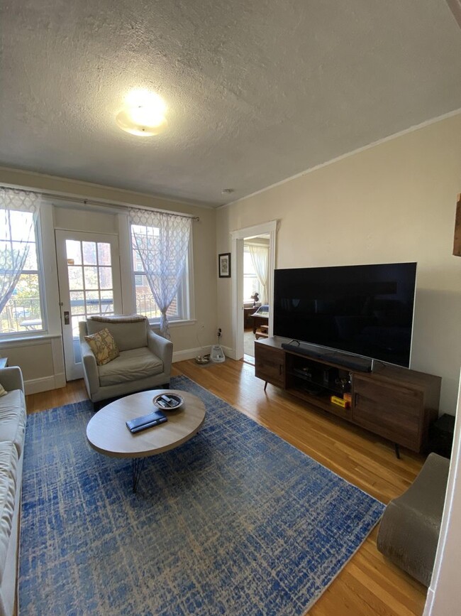 Building Photo - 339 S Huntington Ave