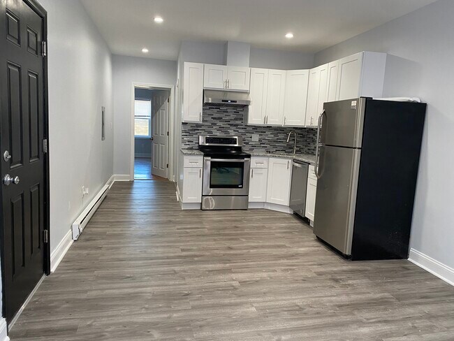 Kitchen - 1157 S 12th St