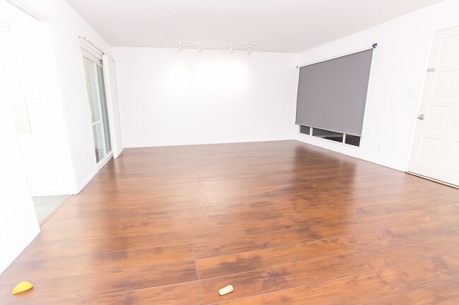 Foto del edificio - 1245 11th St