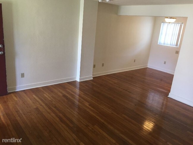Foto del edificio - 2 br, 1 bath Townhome - 12 Chartom Court