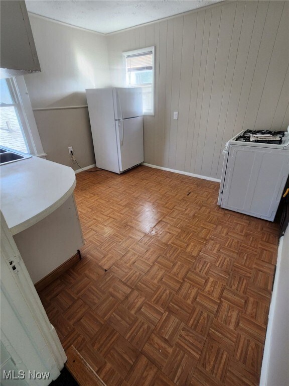 402 E York St, Akron, OH 44310 Room for Rent in Akron, OH