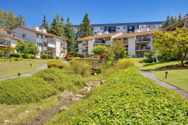 Foto del edificio - Charming 2 Bed, 2 Bath Condo in Gated Comm...