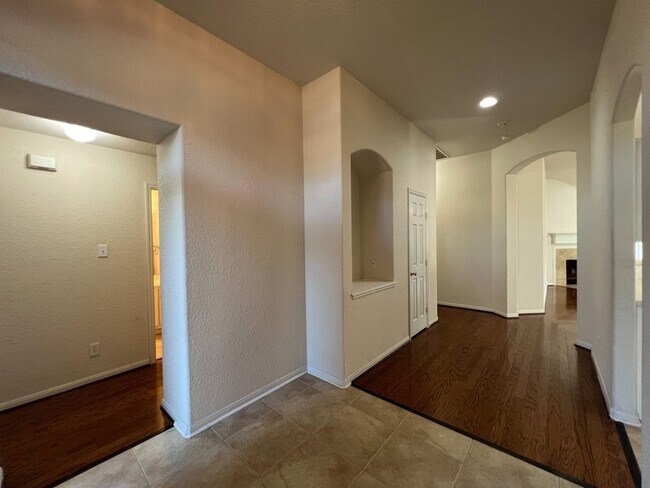 Building Photo - 11238 Riverridge Park Ln