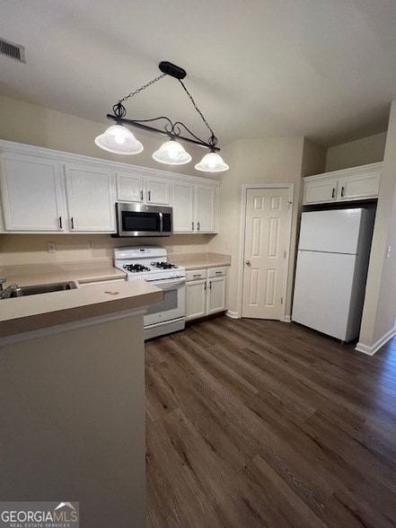 Building Photo - 3312 Hidden Cove Cir NW