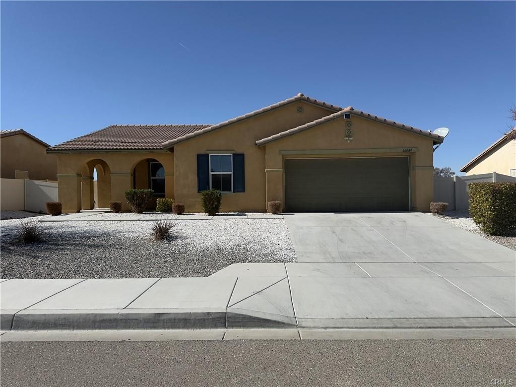 Primary Photo - 16084 Papago Pl
