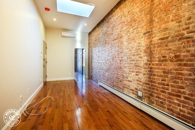 Building Photo - 206 Wyckoff Ave