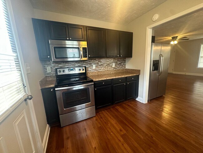 Foto del edificio - 450 Copper Creek Dr