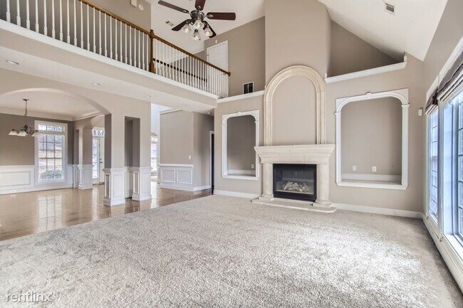 Foto del edificio - 4 br, 3.5 bath House - 405 Tomahawk Tr UNIT