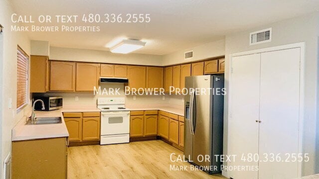 Building Photo - 244 N Cobblestone St