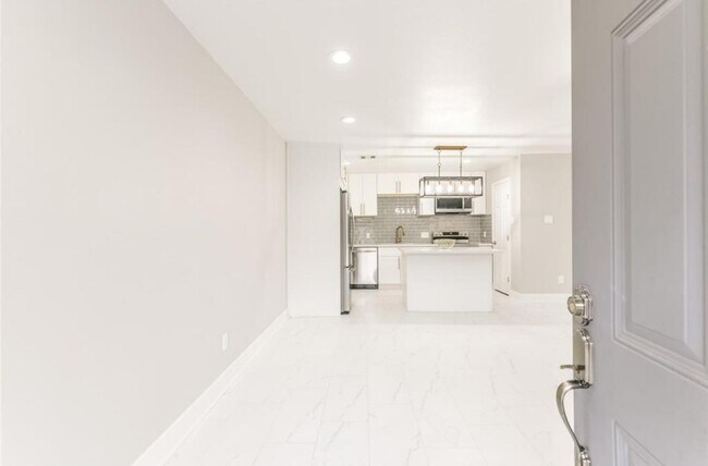 Foto del edificio - 5763 Easthampton Dr