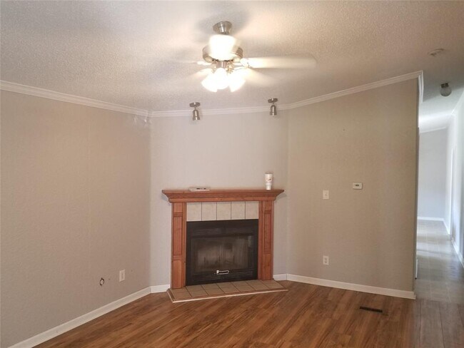 Foto del edificio - 21631 County Road 3748