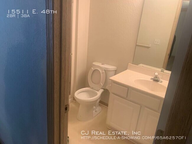 Foto del edificio - 15511 E 48th St