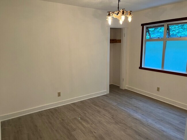 Dormitorio - 2309 Echo Park Ave
