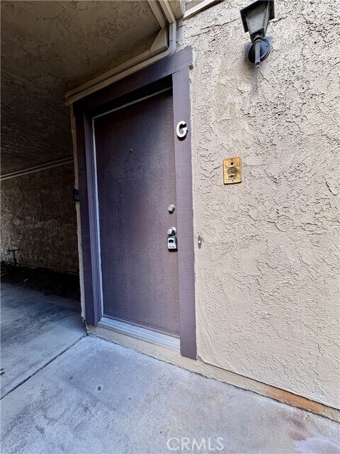 Foto del edificio - 9405 Mesa Verde Dr