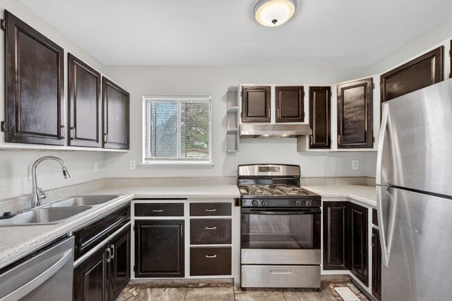 Foto del edificio - Updated 3-Bedroom Home with Fenced Yard in Florissant