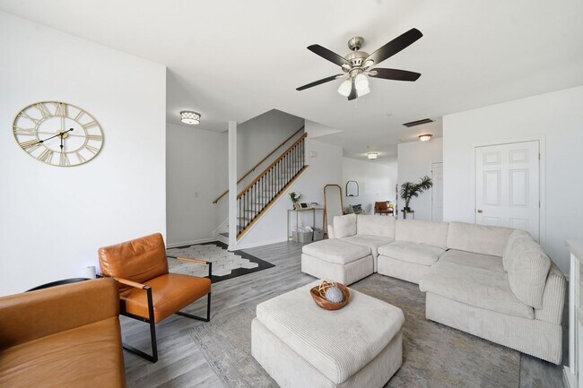 Building Photo - 166 Odyssey Turn NW
