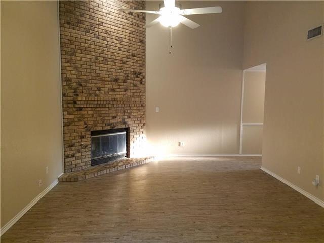 Foto del edificio - 329 Dogwood Dr