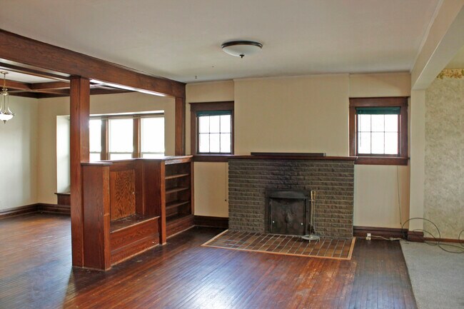 Sala de estar - 729 11th Ave