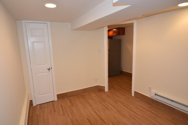 Foto del edificio - 411 N Budd St