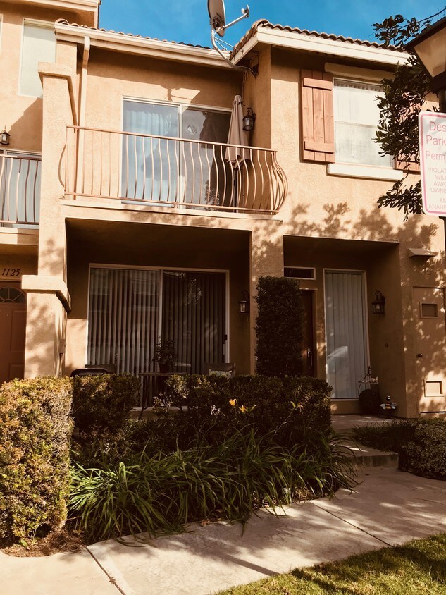 1123 S Positano Ave, Anaheim, CA 92808 Townhome Rentals in Anaheim CA