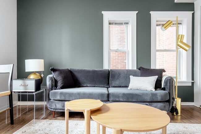 Building Photo - 61 W Erie St