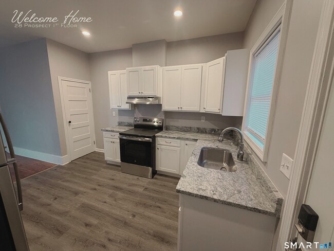 Building Photo - 28 Prospect St