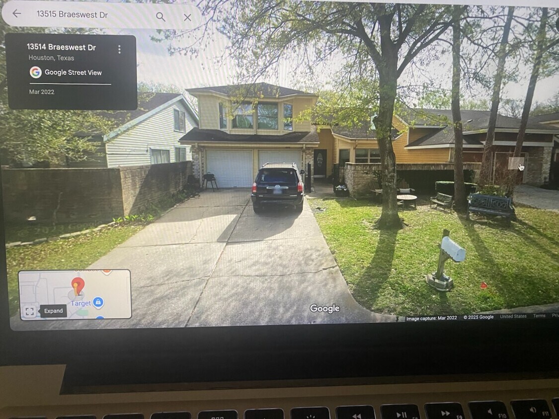 Foto principal - 13515 Braeswest Dr