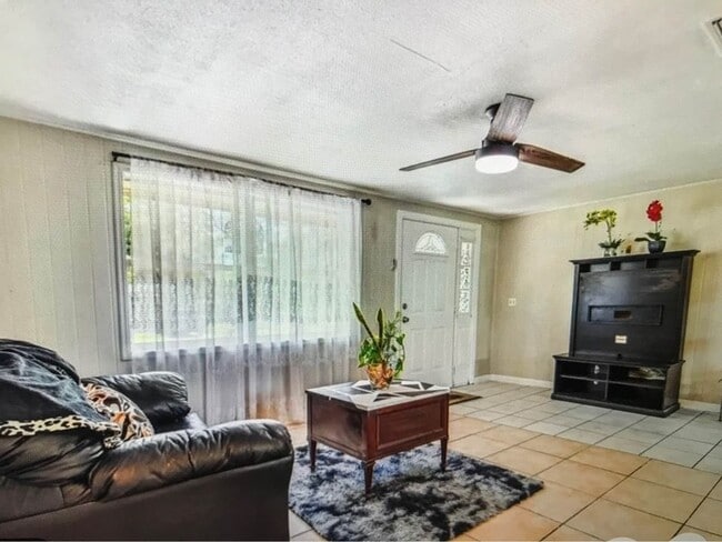 Building Photo - 6635 Covey Ter