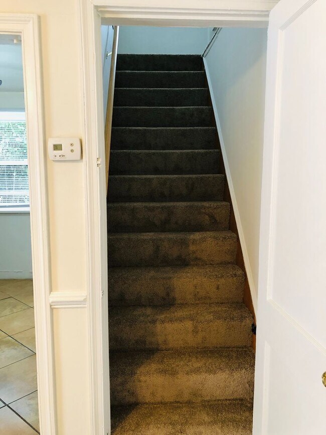 Foto del edificio - Adorable 3 bdrm/1.5 bath Home on a Corner Lot Across From Belmont Golf Course in Lakeside!