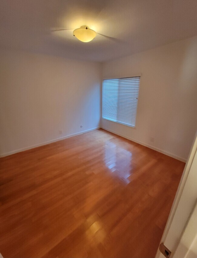 Foto del edificio - 1259 16th Ave