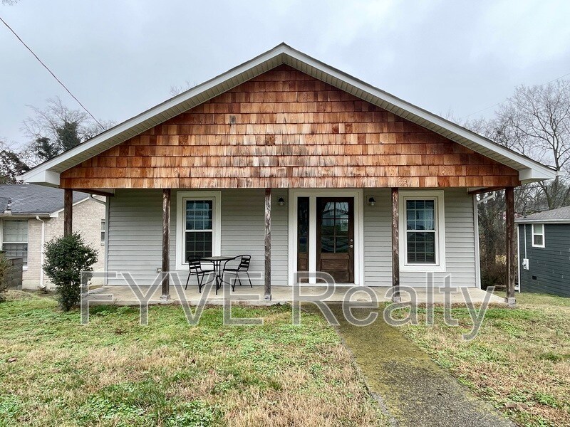 Foto principal - 1012 42nd Ave N