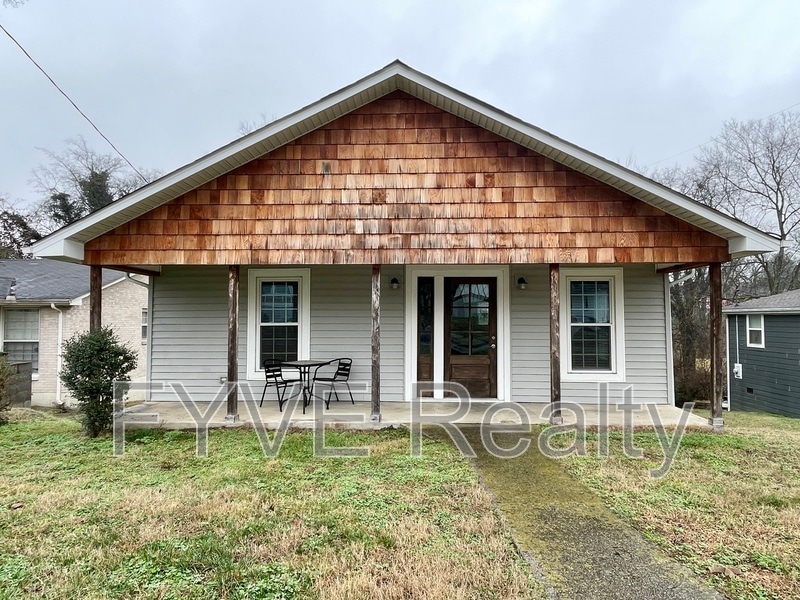 Primary Photo - 1012 42nd Ave N