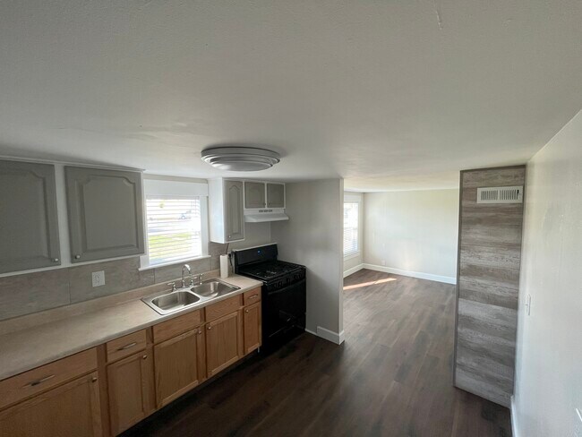 Foto del edificio - 809 S Elm St