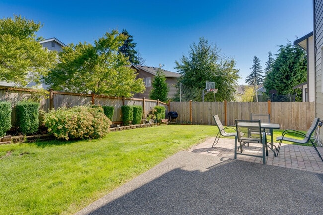 Building Photo - 111 Nellis Rd