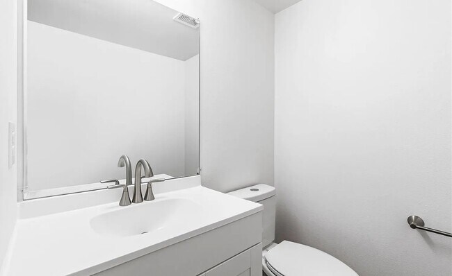 Foto del edificio - 11674 Community Center Dr